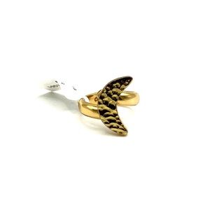 Charles Albert New Handcrafted Hammered Crescent Moon Adjustable Ring